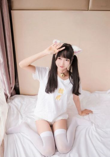 亚洲AV制服丝袜高跟日韩高清_1080日本电影免费