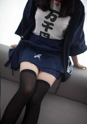 青青草华人在线_1080完整在线观看
