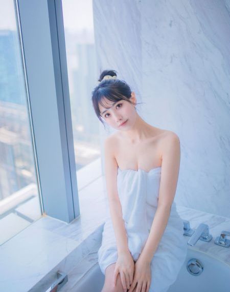 99国产精品99久久久久粉嫩_BD韩语高清电影在线