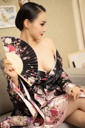 中文字幕日本人妻一区二区_BD英语高清视频观看