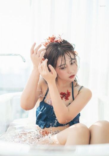 又爽又黄又湿又免费的段子_高清完整版高清视频观看