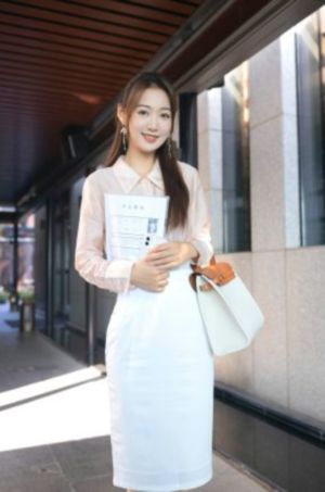 ass白嫩白嫩裸体pics_超清高清视频观看