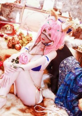 日韩美女高潮喷水18禁流白浆_4KHD在线观看