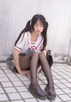 高跟鞋少妇_4K最新电影在线观看