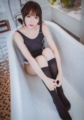 18美女腿打开无遮软件_高清完整无删减高清视频播放